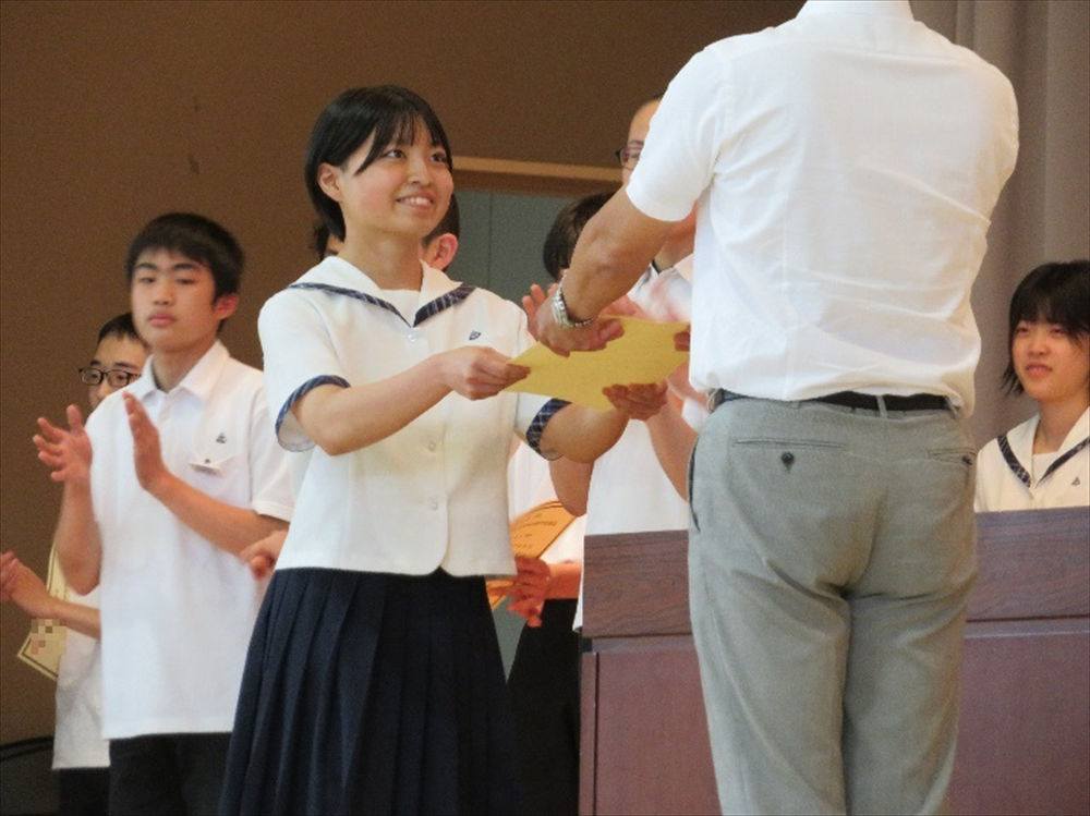 写真：学校のようす「市郡中総体報告会、賞状伝達式」のアイキャッチ