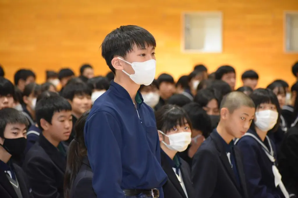 大会等報告会＆冬休み前集会(令和5年12月25日) ｜ 天王南中学校